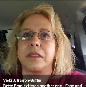 Meet your Posher, Vicki